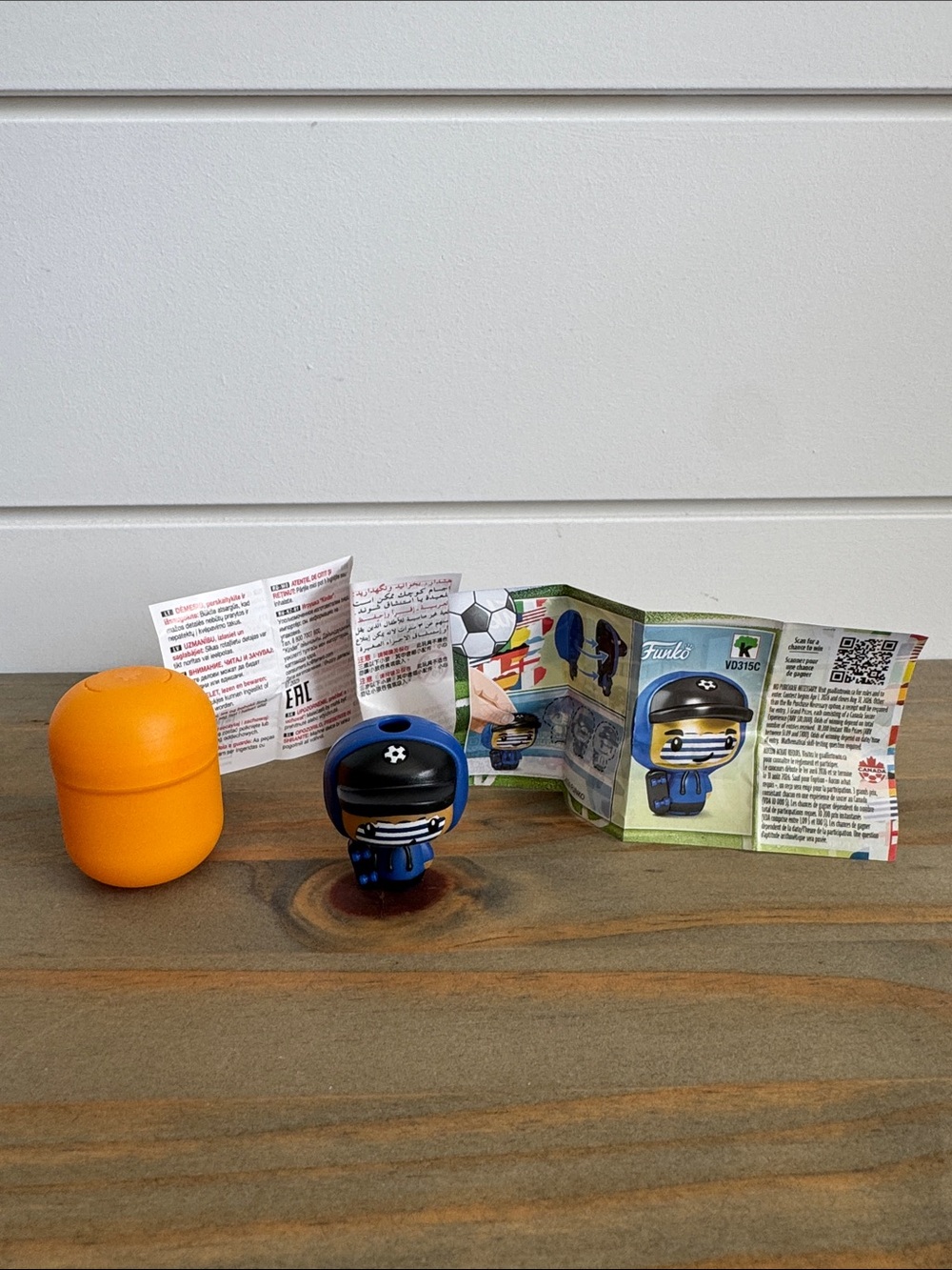 Kinder Surprise | Funko: FIFA World Cup 2026: Uruguay - Mini Collectible Figure